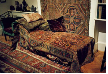 Sigmund Freud's psychotherapy couch